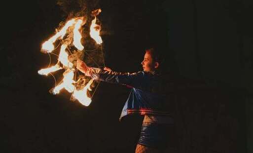 Ogień, fire show